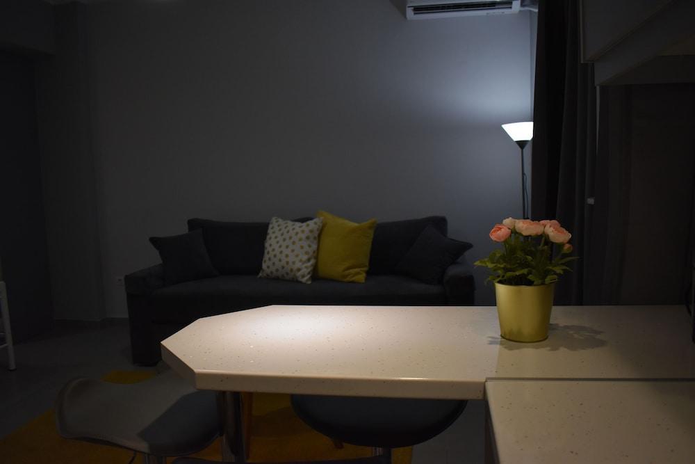 Check Point - Acropolis Apartment Athens Exterior photo